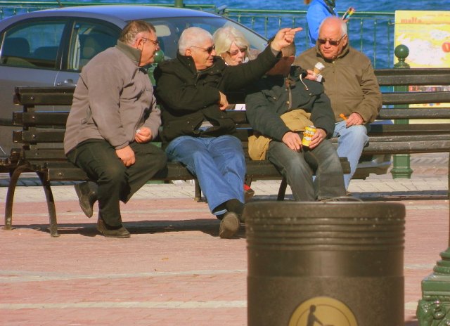 US soldiers Bugibba bench