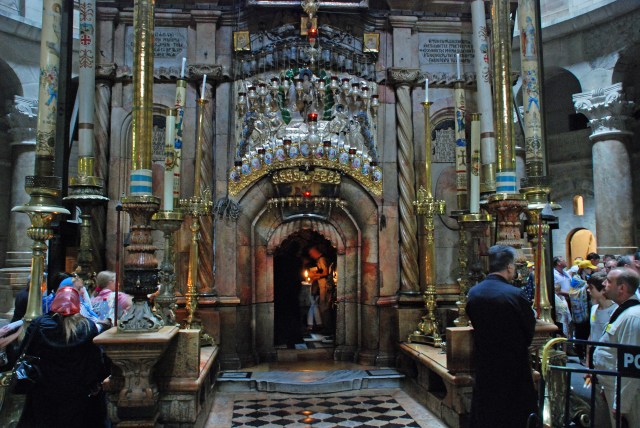 Jerusalem church of the holy sepulchre