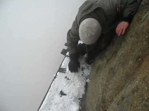 Huashan plank walk snow