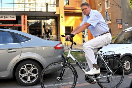 Klaus Iohannis bike