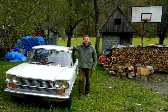 Andreas Moser mit Auto