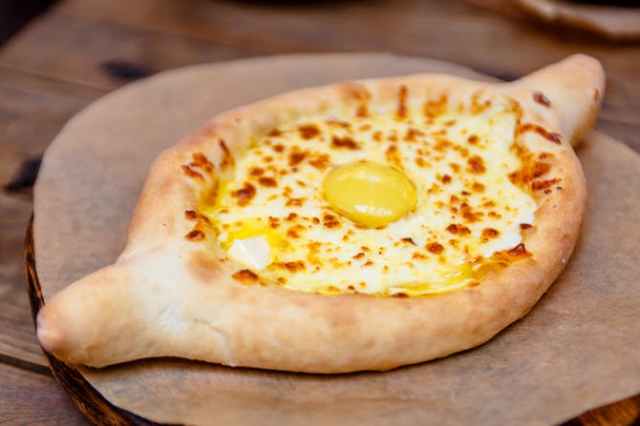 nonfeatured-what-is-khachapuri